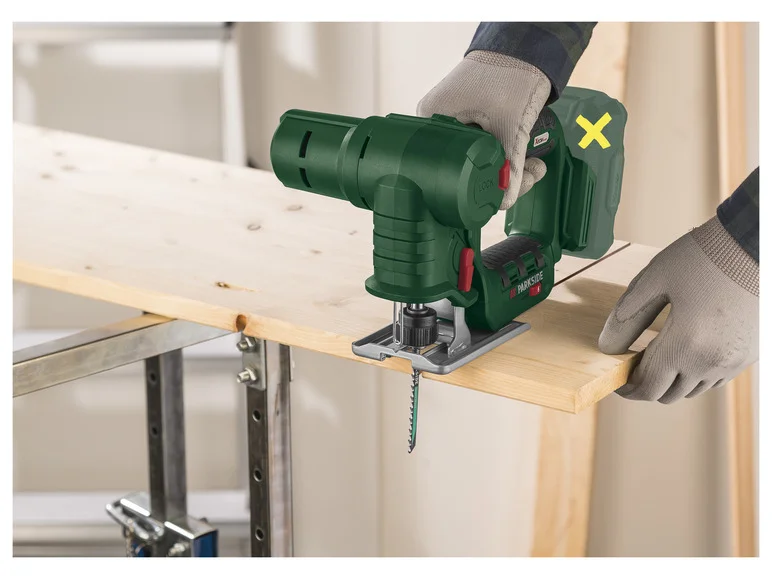 PARKSIDE® Scie sauteuse et scie sabre sans fil 2en1 PSSSA 20 Li B2. 20 V