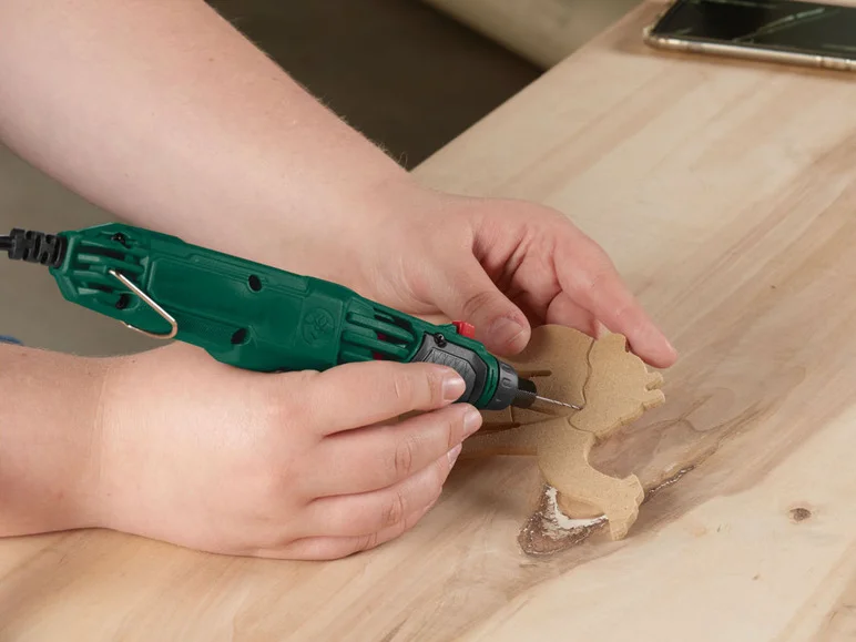 PARKSIDE® Appareil à graver PMGS 12 D4. 22 W