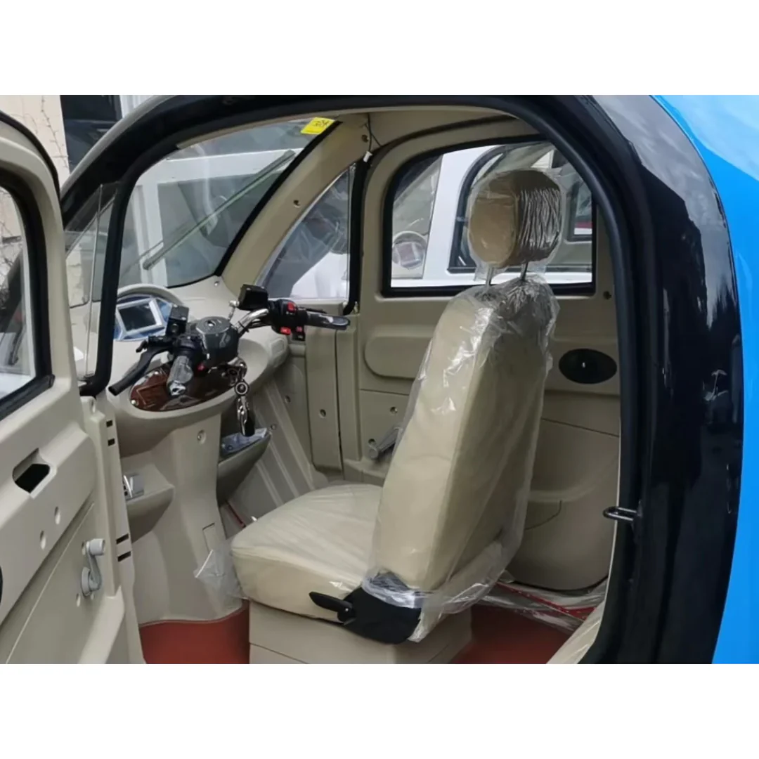 GIO Golf Fully Enclosed Mobility Scooter - 30 Mile Distance - 18.5 MPH